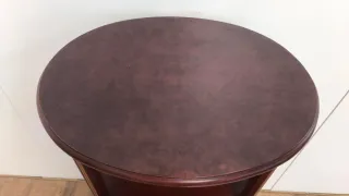 MUEBLE AUXILIAR ITALIANO DE MADERA BONITO