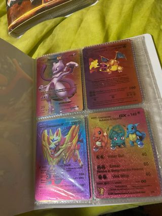 Cartas Pokémon con album de pokemon