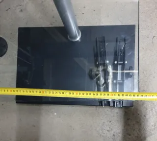 Soporte TV con estantes de cristal