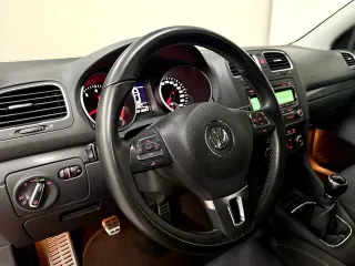 Volkswagen Golf 1.2 TSI 105cv Advance 3p