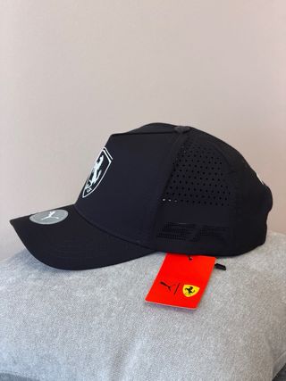 Gorra Ferrari Negra Puma
