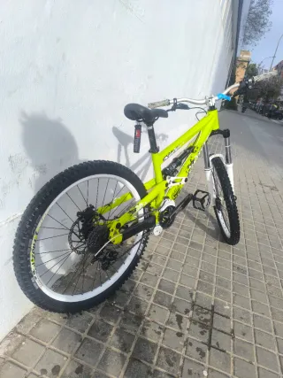 Bicicleta Scott voltage fr30