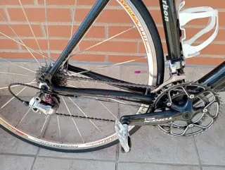 Bicicleta de carretera de carbono