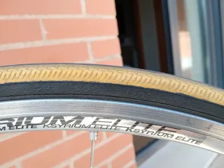 Bicicleta de carretera de carbono