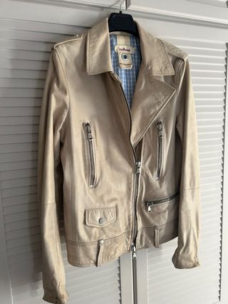 Chaqueta cuero unfleur beige cremalleras