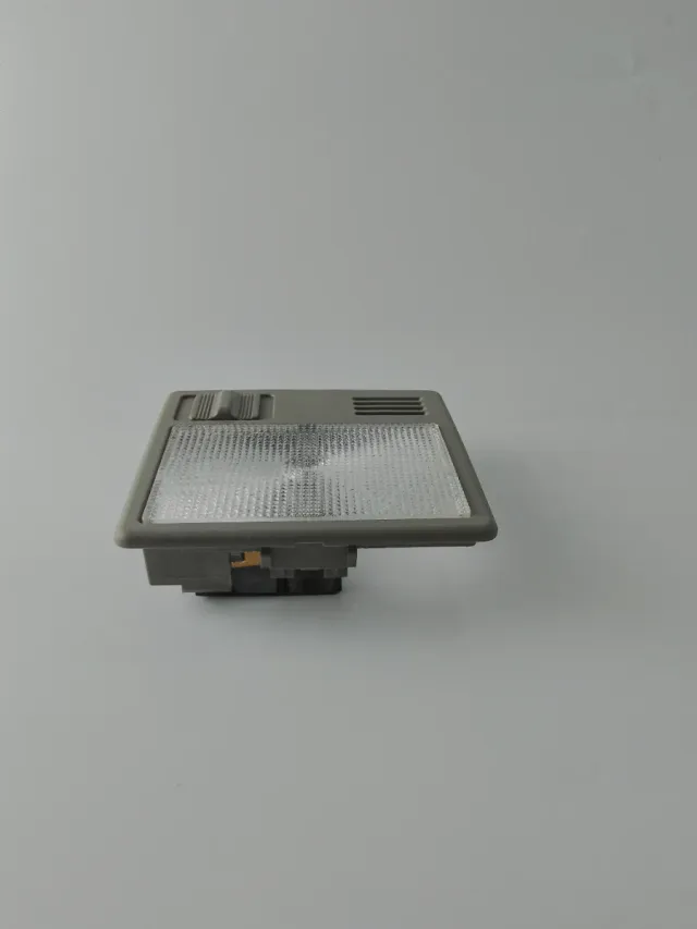 Luz plafón interior Audi 80 B4