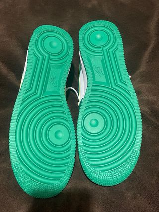 Nike Air Force 1 Blancas y Verdes