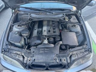 BMW 330i Touring (E46) 2004