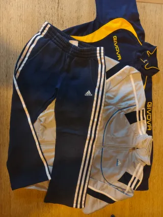 Lotto vestiti bambino 10 anni