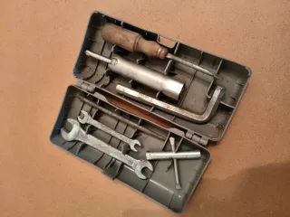 Caja herramientas Autobianchi años 70