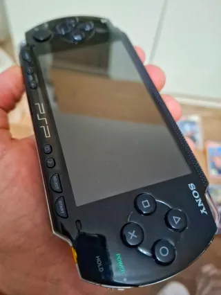 Sony PSP-1004 Console Nera