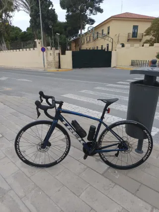 Trek Domane AL 2 Talla 52 Shimano 105 Hidráulico