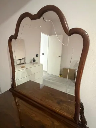 Cómoda vintage madera y cristal