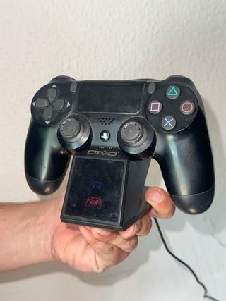 PS4 Slim 500GB + 2 Mandos + Cargador