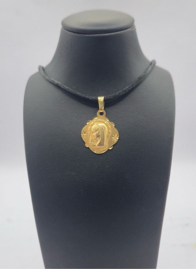Colgante Virgen Niña Oro 18k