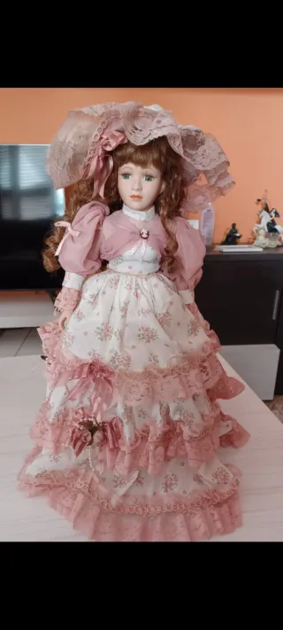 Muñeca de Porcelana Vintage