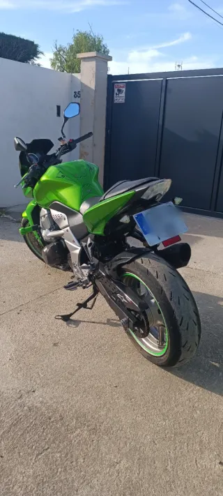 Kawasaki Z750