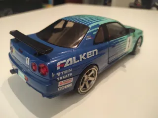 Nissan Skyline R34 Solido Escala 1:18