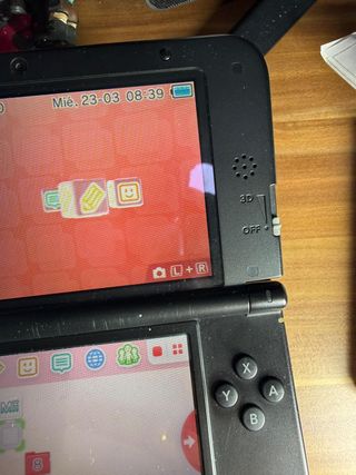 Nintendo 3DS XL Negra / Roja