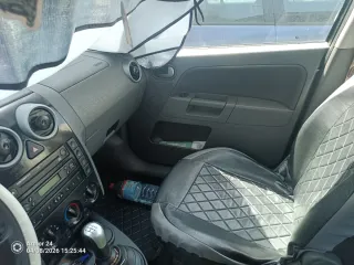 Ford Fusion 2004