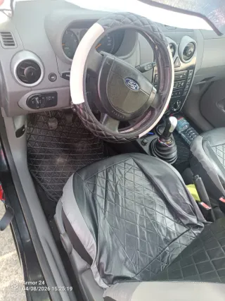 Ford Fusion 2004