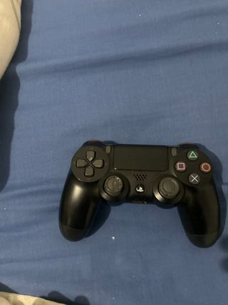 PS4 Pro + 7 Juegos