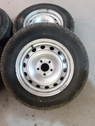 Llantas Peugeot Expert Jumpy Scudo 215/65 r15