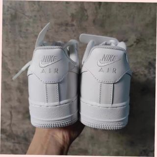 Nike Air Force 1 Low '07 Talla 39