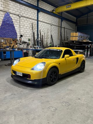 Toyota MR2 2002