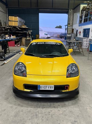 Toyota MR2 2002