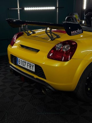 Toyota MR2 2002