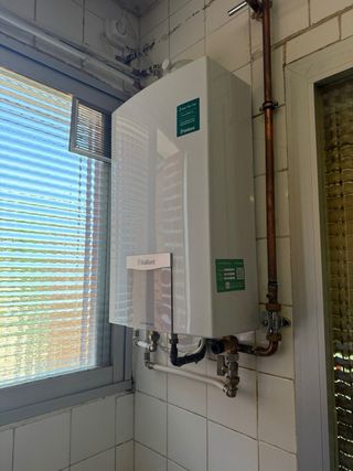 Calentador gas Vaillant turboMAG plus
