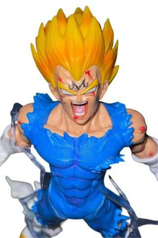 Figura Majin Vegeta Super Saiyan - Dragon Ball Z