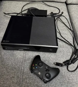 Xbox One 500 GB + Juego