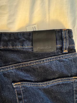 Pantalón Massimo Dutti recto T.38