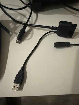 Volante GameStop para PS2 y PS3