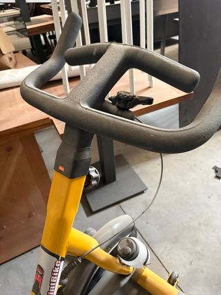 Bicicleta Spinning Amarilla
