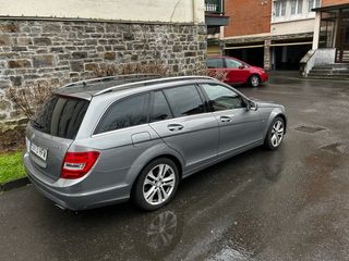 Mercedes-Benz C300 2011