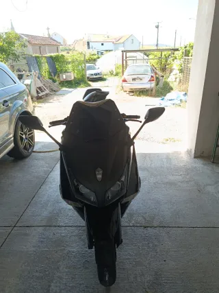 Yamaha TMAX 530