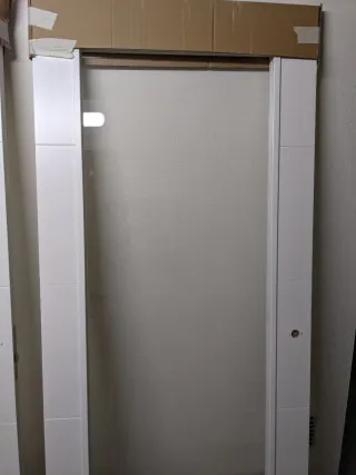 Puertas blancas lacadas con cristal