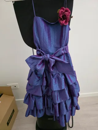 Vestido de cóctel o gala marca Toni Francesc