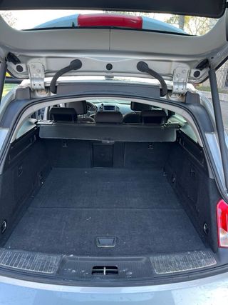 Opel Insignia 2013 PERFECTO ESTADO CON PEGATINA