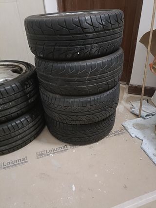 Llantas Sebring aluminio Golf Mk2 con cubiertas.