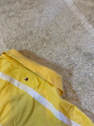 Polo Tommy Hilfiger Rayas Amarillas y Blancas