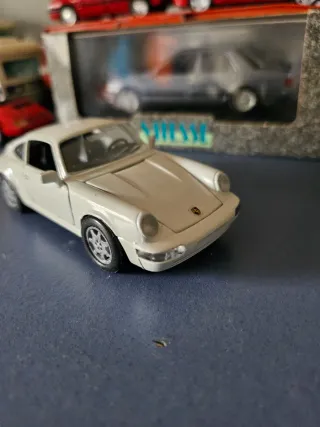 Porsche 911 1/43 964