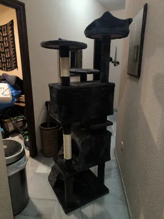 Torre para gatos a estrenar