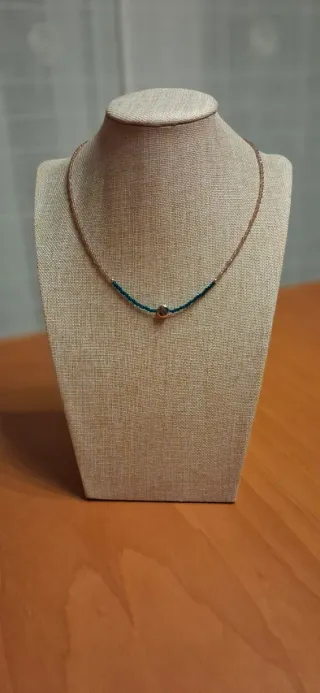 Gargantillas varias