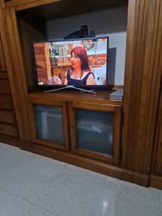 Mueble de salón de madera