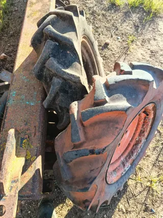 Ruedas dumper 1500 kg