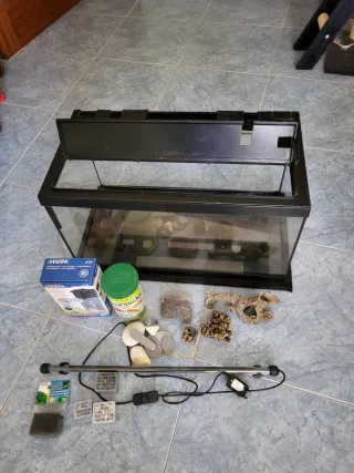Acuario//Pecera más complementos